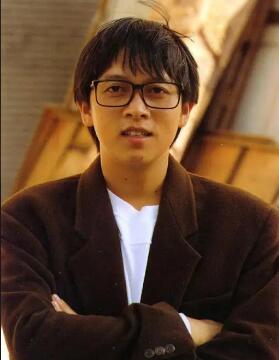 我的未来不是梦原唱(我的未来不是梦原唱是谁)